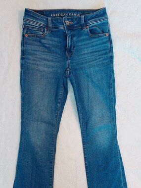 American Eagle Next Level Stretch Kick Boot Jeans — Light Wash, X‑Short, NWT Wit